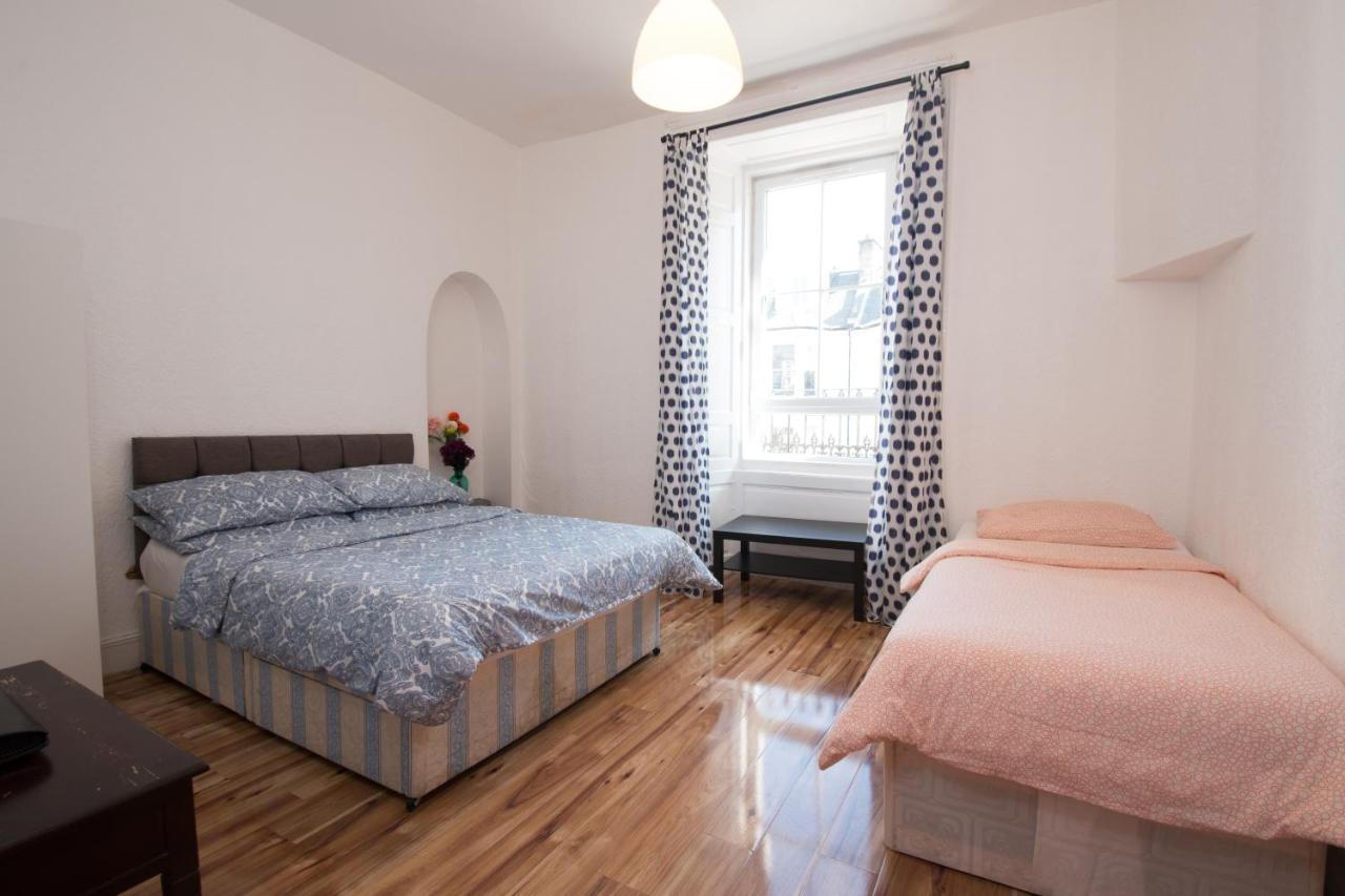 7 Bedroom Townhouse Edimburgo Esterno foto